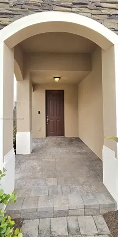 525 SE 34th Terrace Homestead FL 33033