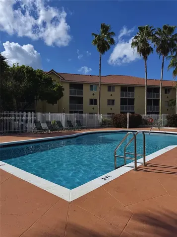 Hollywood FL 33021