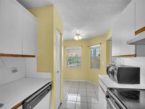 12701 SW 13th Street Pembroke Pines FL 33027