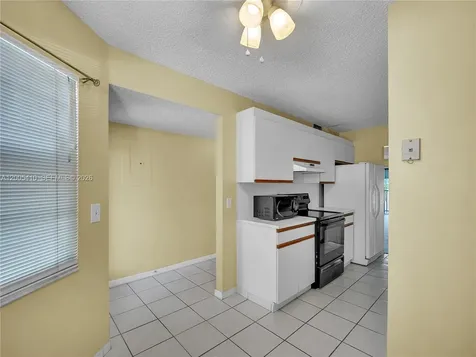 12701 SW 13th Street Pembroke Pines FL 33027