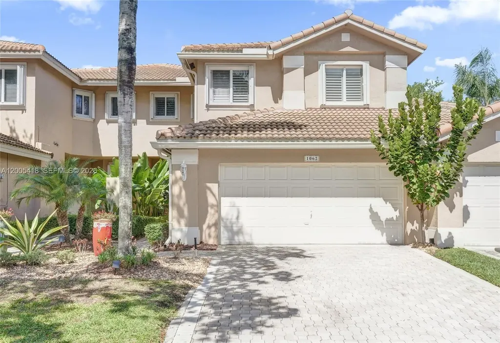 1062 SW 158th Avenue Pembroke Pines FL 33027