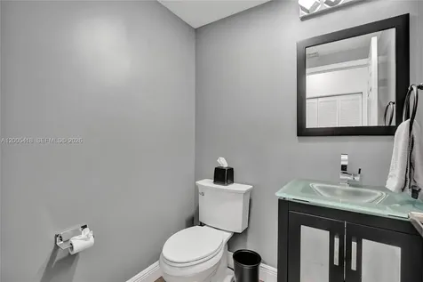1062 SW 158th Avenue Pembroke Pines FL 33027