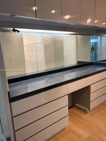4000 Towerside Terrace Miami FL 33138