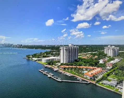 4000 Towerside Terrace Miami FL 33138