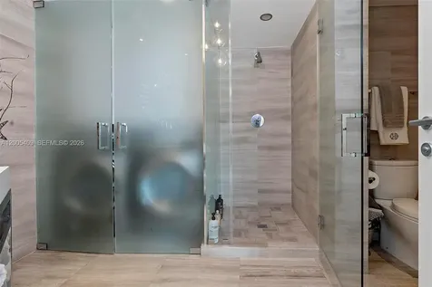 10 Venetian Way Miami Beach FL 33139