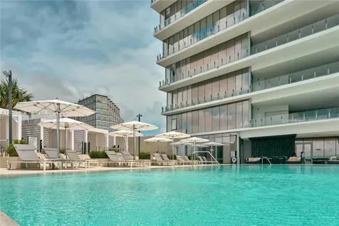 300 Biscayne Boulevard Way Miami FL 33131