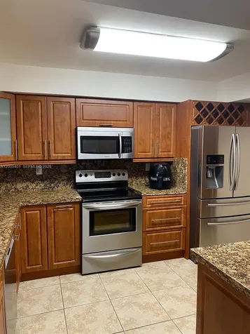 8761 SW 137th Avenue Miami FL 33183