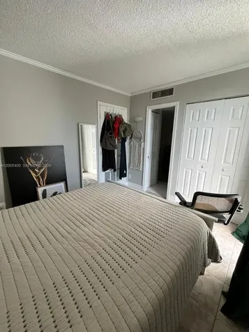 3475 N Country Club Drive Aventura FL 33180
