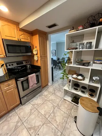 3475 N Country Club Drive Aventura FL 33180