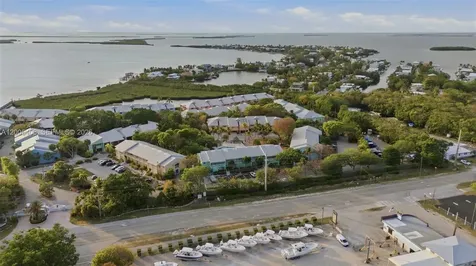 98282 Windward Avenue Key Largo FL 33037