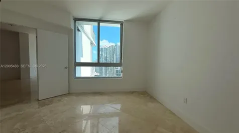 350 S Miami Avenue Miami FL 33130