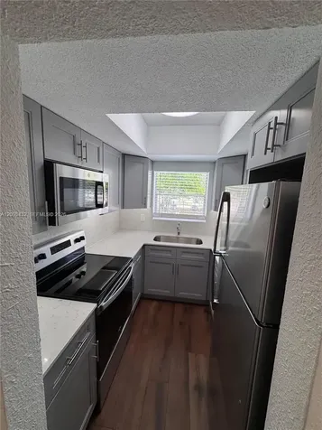 3510 Harrison Street Hollywood FL 33021