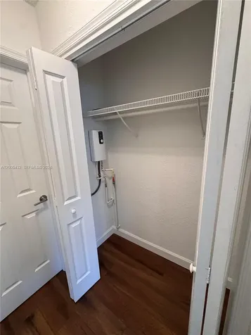 3510 Harrison Street Hollywood FL 33021