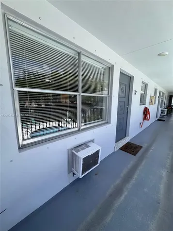 3510 Harrison Street Hollywood FL 33021