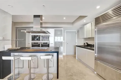 18201 Collins Avenue Sunny Isles Beach FL 33160