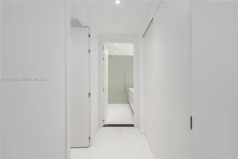 300 Biscayne Boulevard Way Miami FL 33131