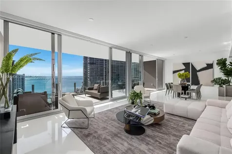 300 Biscayne Boulevard Way Miami FL 33131