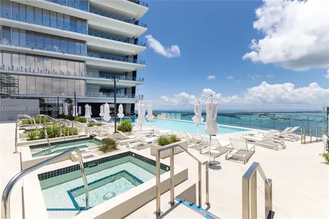 300 Biscayne Boulevard Way Miami FL 33131