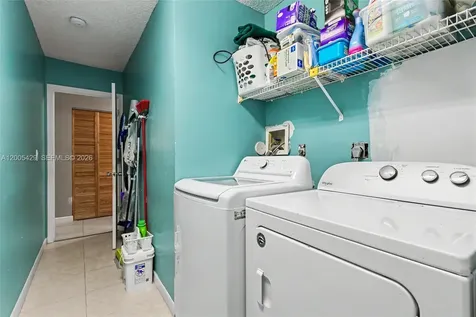 2439 NW 95th Avenue Coral Springs FL 33065