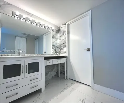 100 Bayview Drive Sunny Isles Beach FL 33160