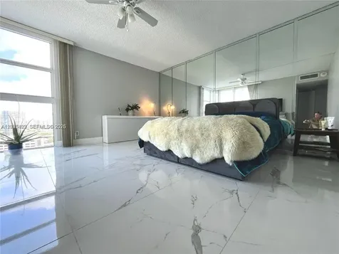 100 Bayview Drive Sunny Isles Beach FL 33160