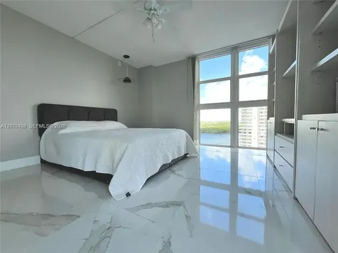 100 Bayview Drive Sunny Isles Beach FL 33160