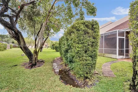 9743 Malvern Drive Tamarac FL 33321