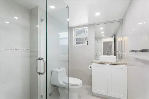 2101 S Ocean Hollywood FL 33019