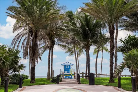 2101 S Ocean Hollywood FL 33019