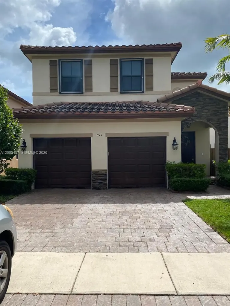 595 SE 33rd Terrace Homestead FL 33033