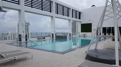 151 SE 1st Street Miami FL 33131