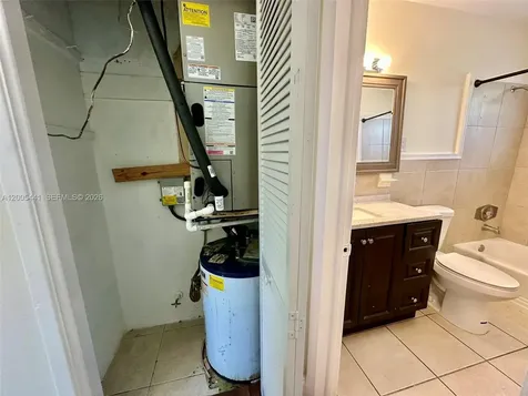 5420 NE 22nd Terrace Fort Lauderdale FL 33308