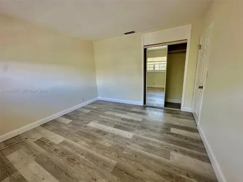 5420 NE 22nd Terrace Fort Lauderdale FL 33308