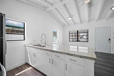 7120 SW 21st Street Miami FL 33155