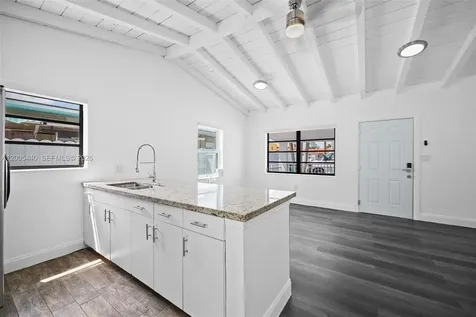 7120 SW 21st Street Miami FL 33155