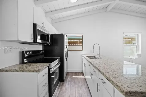 7120 SW 21st Street Miami FL 33155