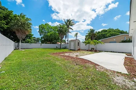 7120 SW 21st Street Miami FL 33155