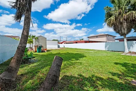 7120 SW 21st Street Miami FL 33155