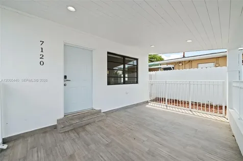 7120 SW 21st Street Miami FL 33155