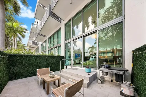6000 Collins Avenue Miami Beach FL 33140