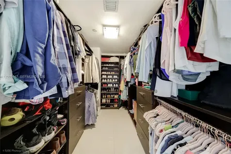 6000 Collins Avenue Miami Beach FL 33140