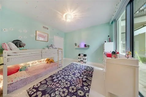 6000 Collins Avenue Miami Beach FL 33140