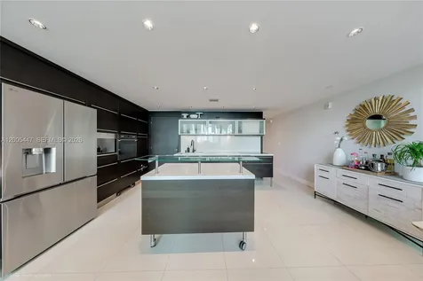 6000 Collins Avenue Miami Beach FL 33140