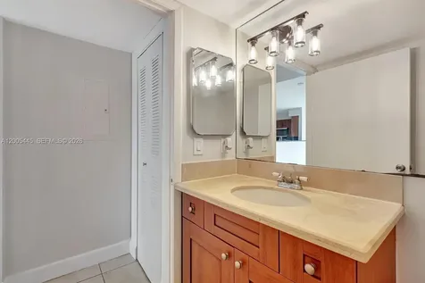 1733 Village Boulevard West Palm Beach FL 33409