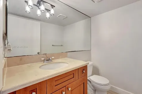 1733 Village Boulevard West Palm Beach FL 33409