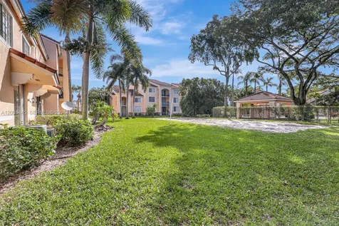 1733 Village Boulevard West Palm Beach FL 33409