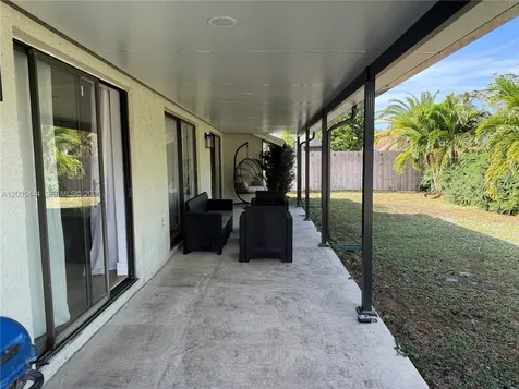 8611 NW 51st Court Lauderhill FL 33351