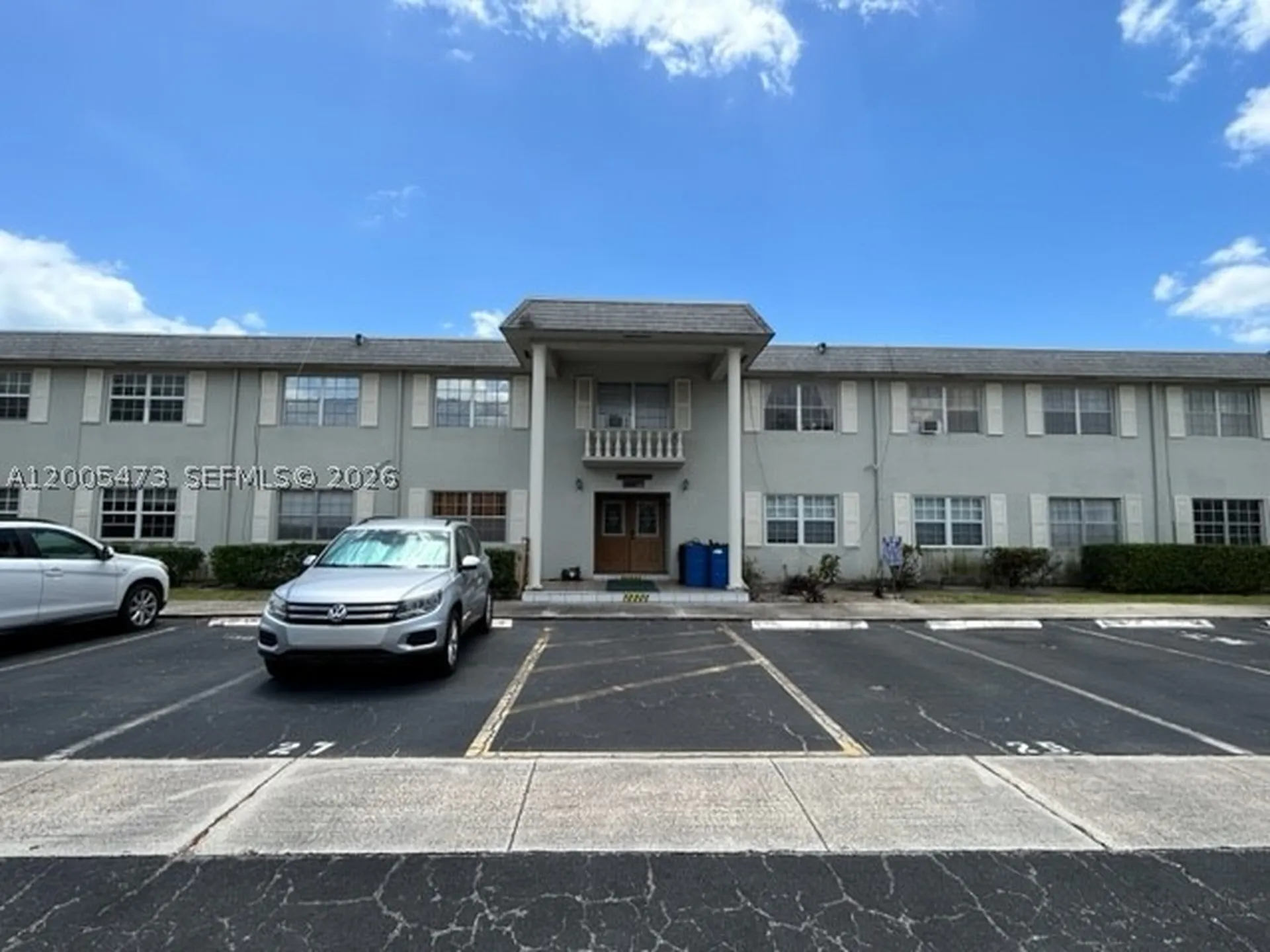 1520 Mckinley Street Hollywood FL 33020