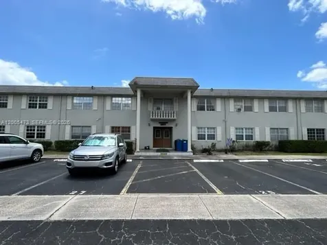 1520 Mckinley Street Hollywood FL 33020