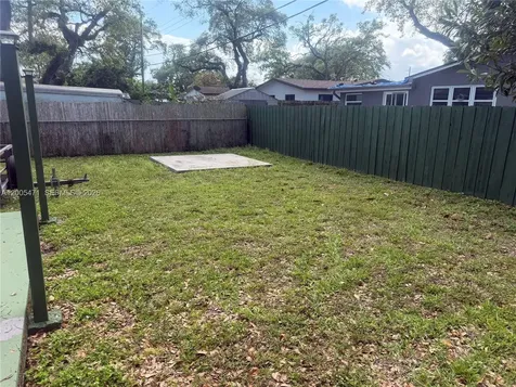 4651 SW 25th Avenue Dania Beach FL 33312